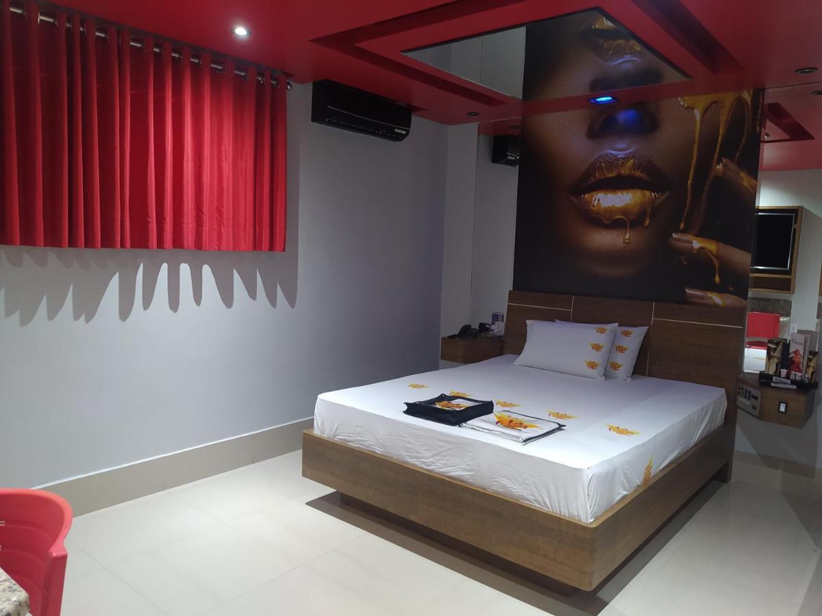 Motel La Folia Ribeirao Preto Bagian luar foto