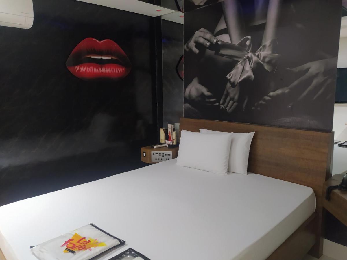 Motel La Folia Ribeirao Preto Bagian luar foto