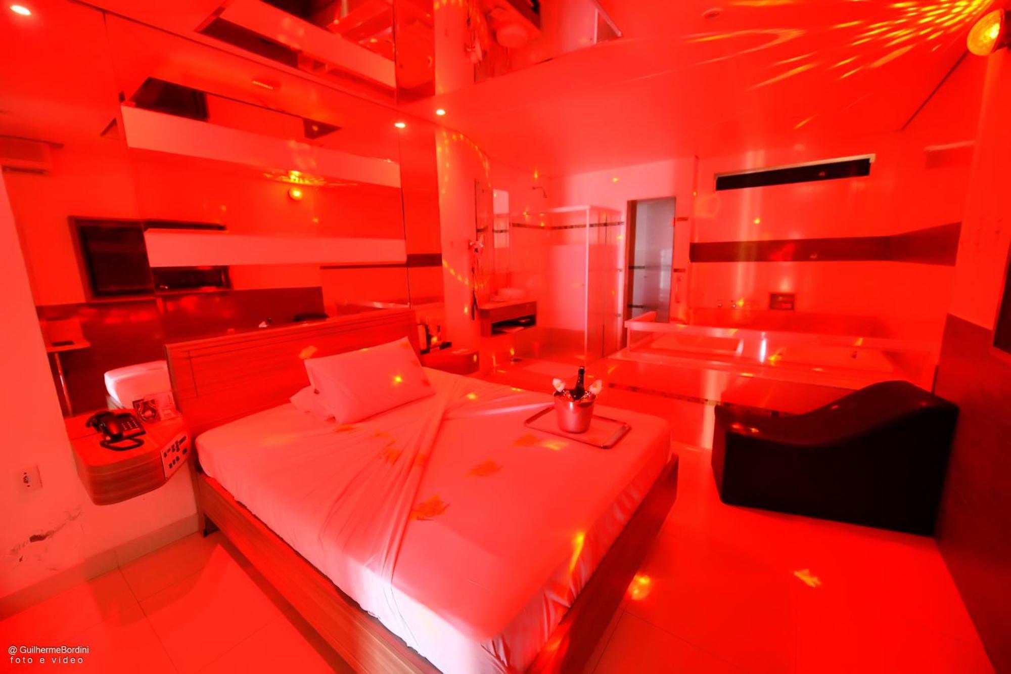 Motel La Folia Ribeirao Preto Bagian luar foto