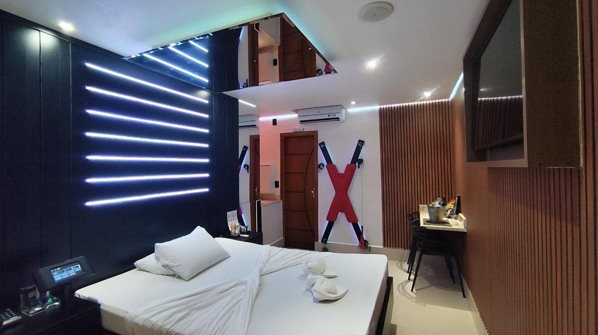 Motel La Folia Ribeirao Preto Bagian luar foto