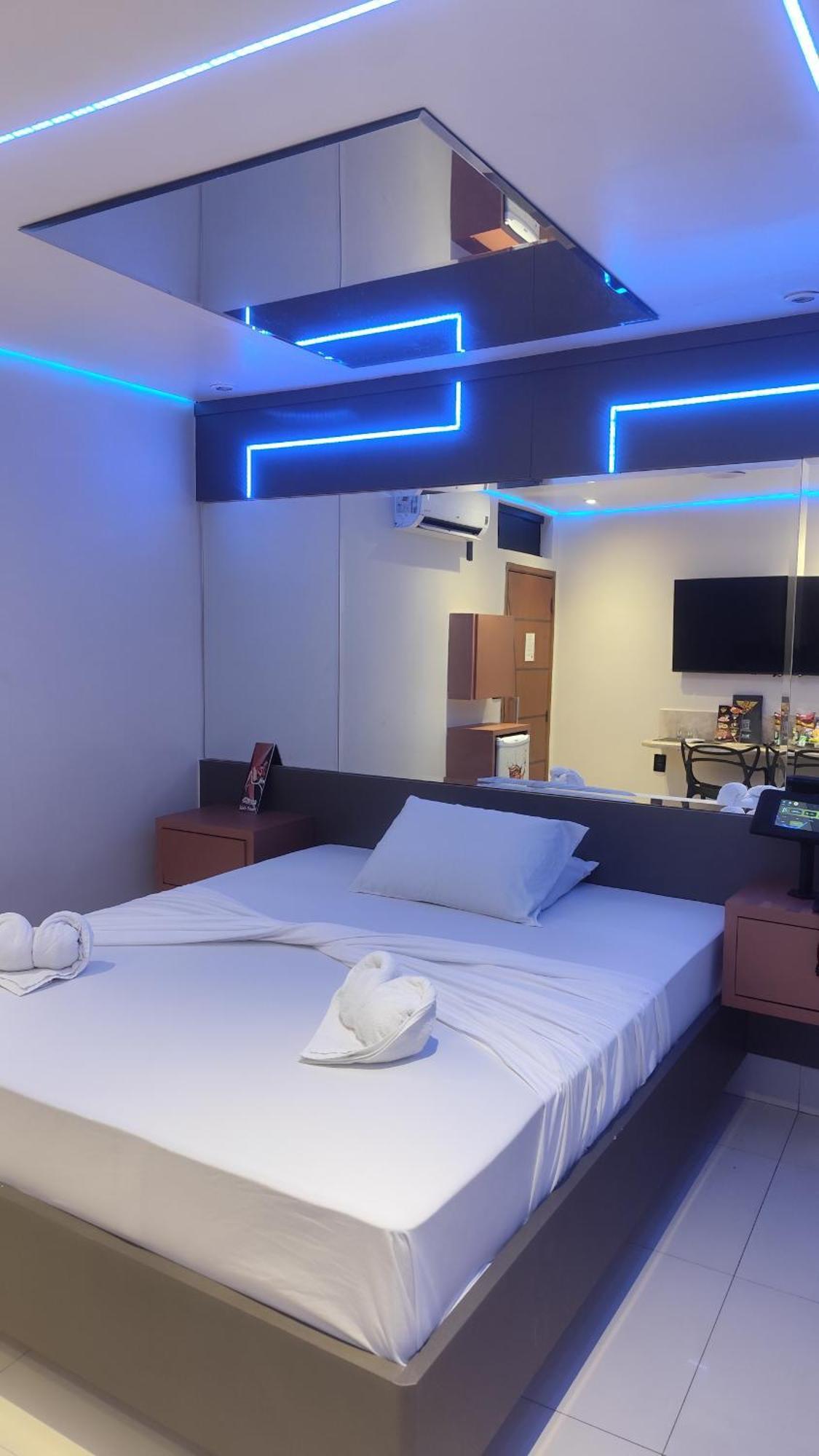 Motel La Folia Ribeirao Preto Bagian luar foto