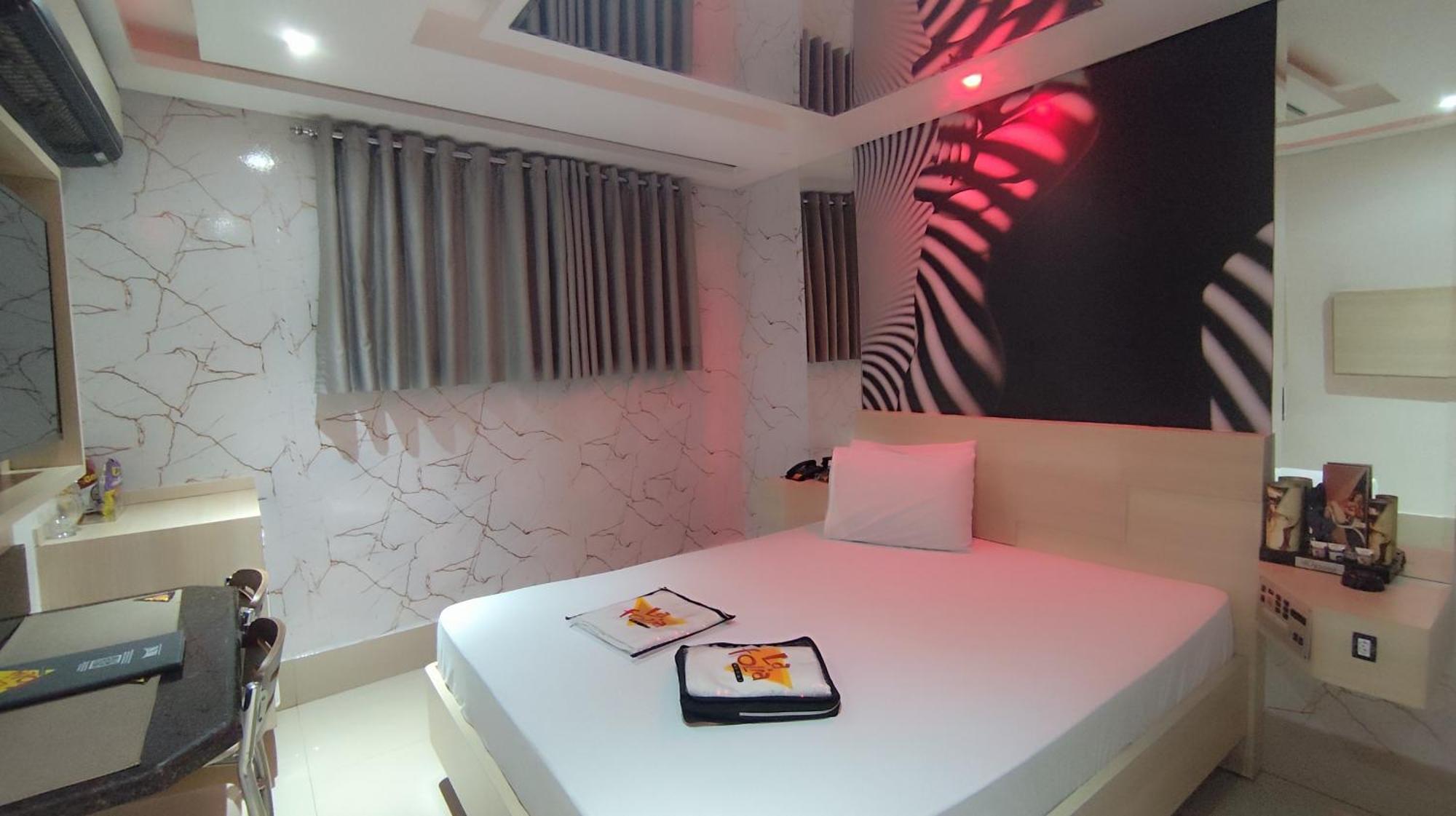 Motel La Folia Ribeirao Preto Bagian luar foto
